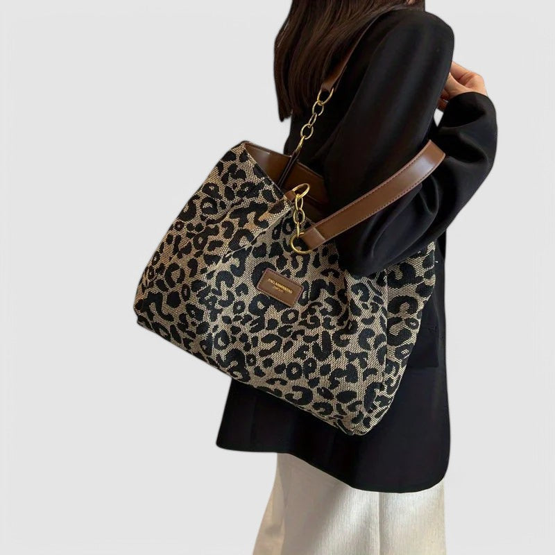 Claire™ – Leopardmönstrad toteväska