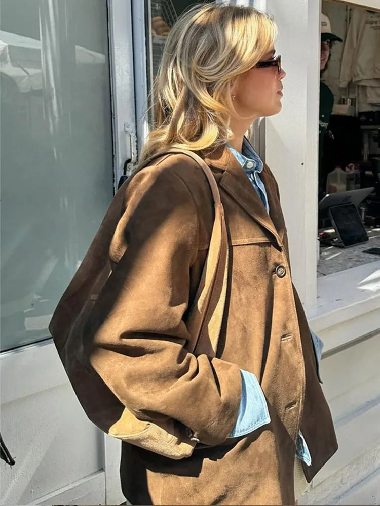 Mira – Oversized Trenchcoat i Lyxig Mockalook