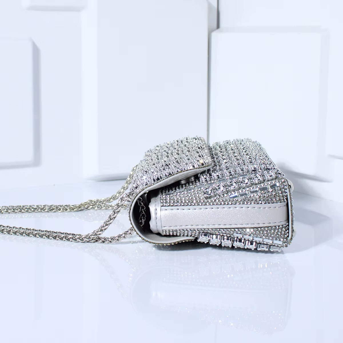 Dazzle Strass™ – Mini Axelväska