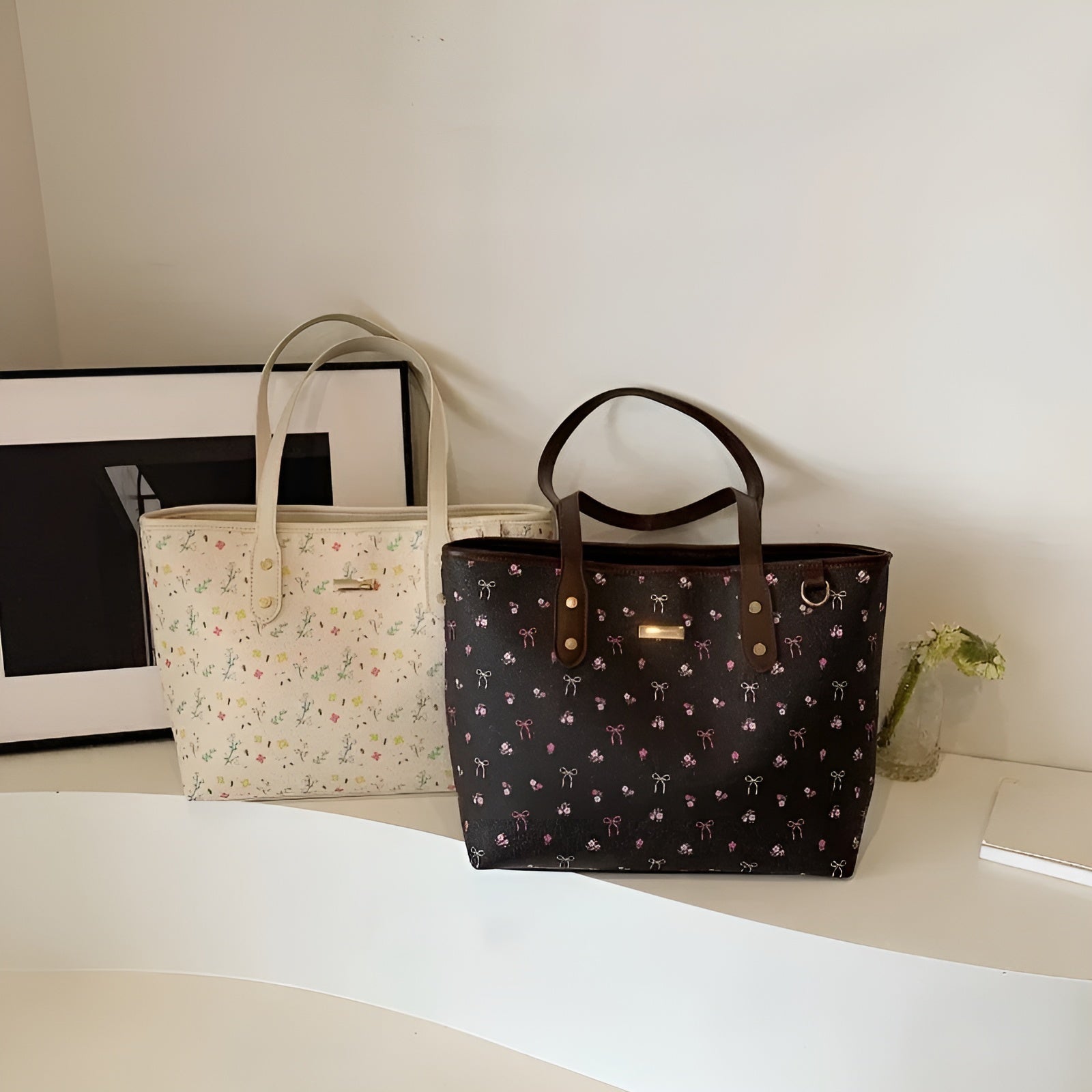Belle Charme Tote™ – Stilren Axelväska