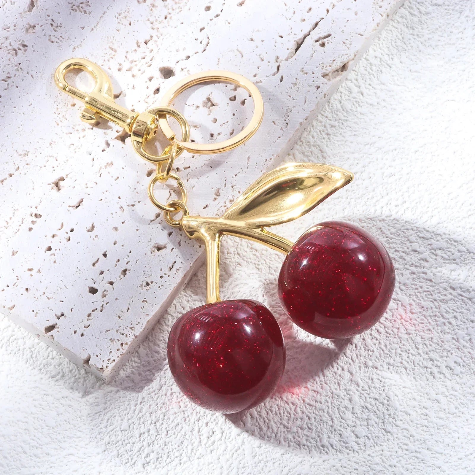 Cherry Chic™ – väsksmycke