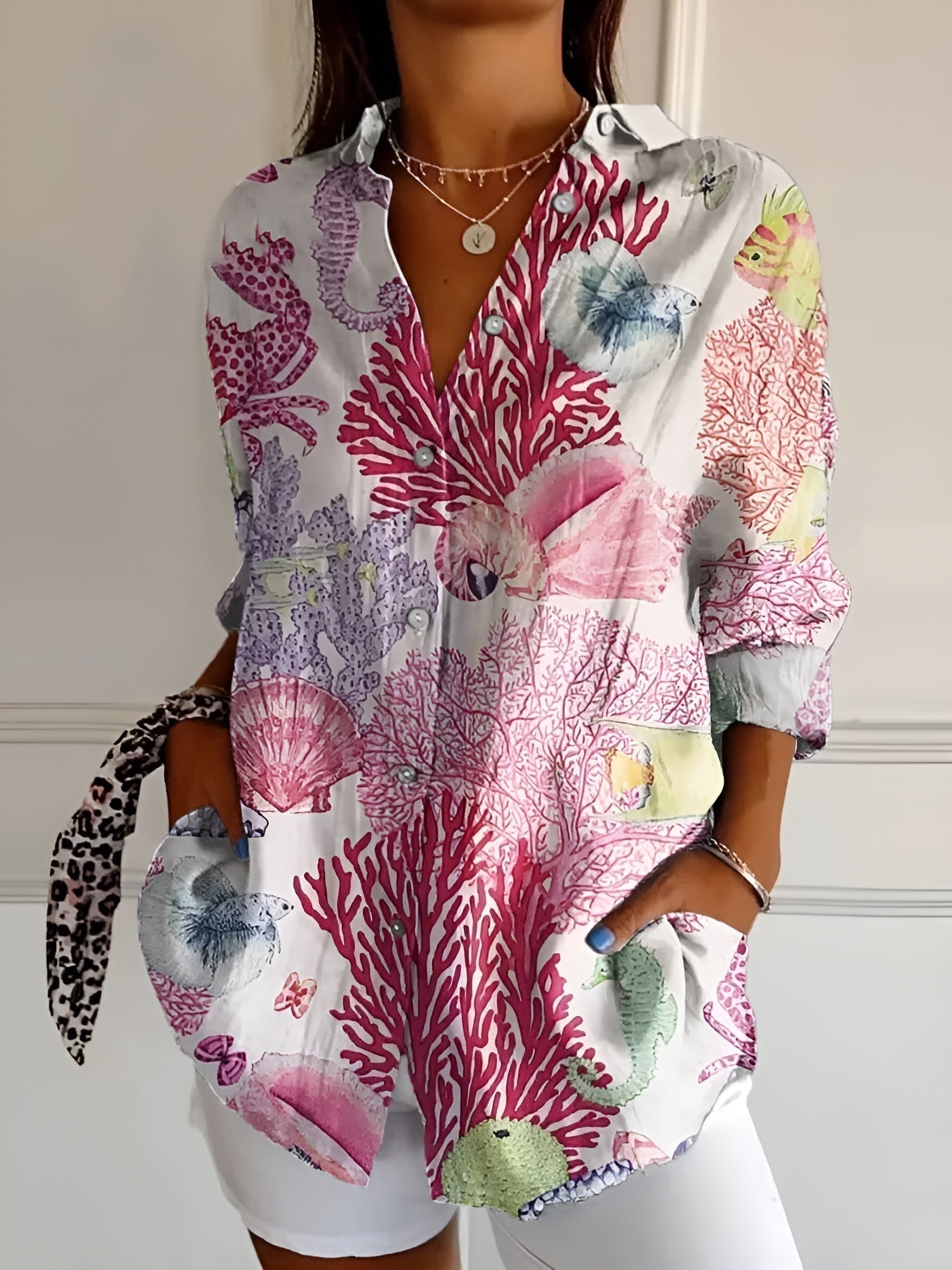 Cerelia™ - Stilren Blus med Blommigt Mönster